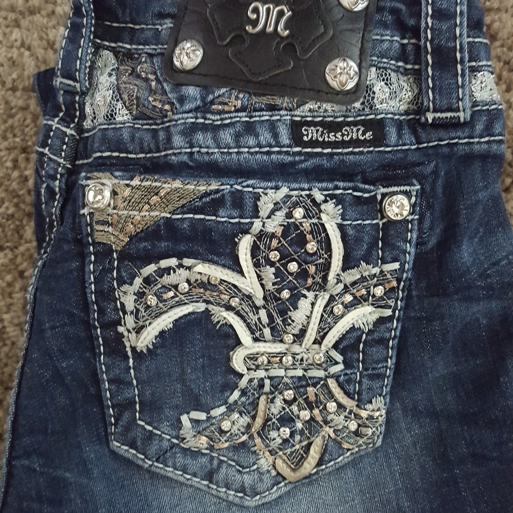 Miss Me Jeans Size 27 Skinny